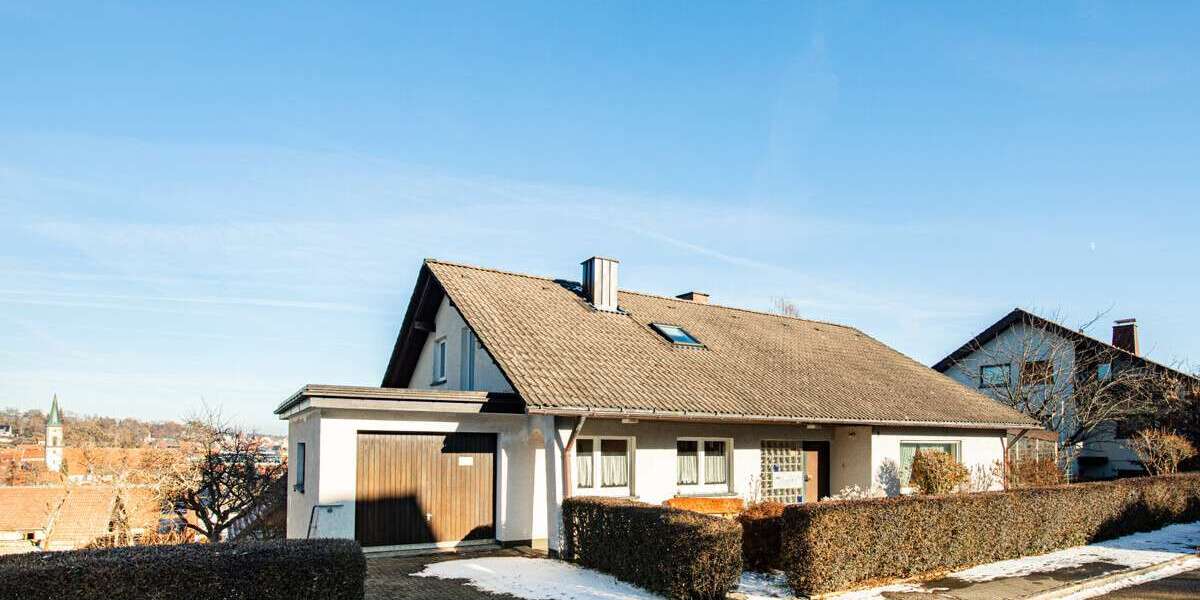Haus zum Kaufen in Löffingen 449.000 € 261.93 m² 11 zimmer