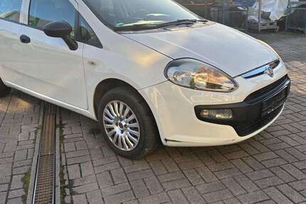 Fiat Punto 150.400 km 4.800 &euro; Freiburg 79112