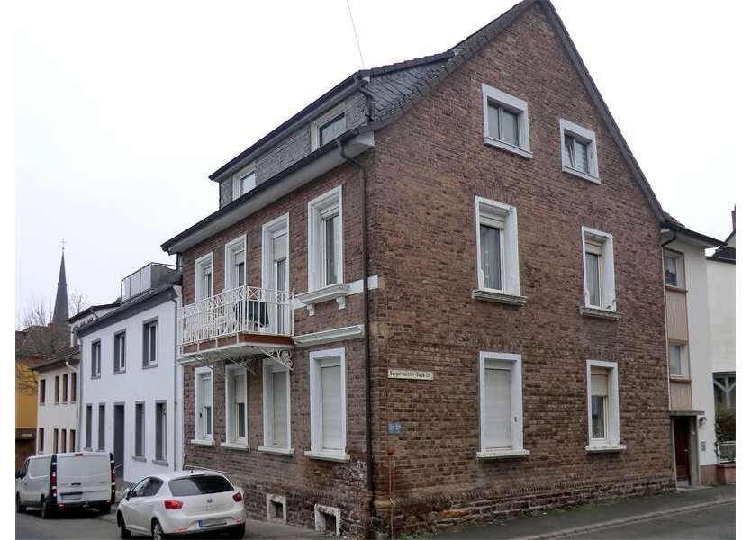 Haus zum Kaufen in Bingen 399.000 € 229 m²