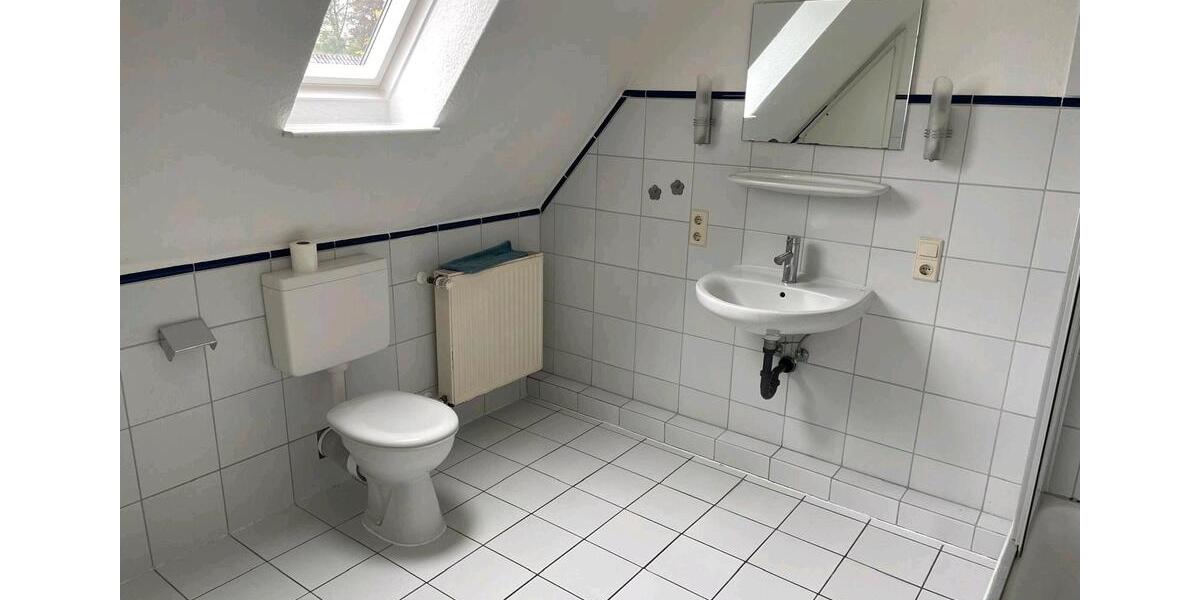 Dachgeschoßwohnung Ostrhauderfehn - 2 Zimmer, 60 m&sup2;, 495&euro; | Angebot:26470068