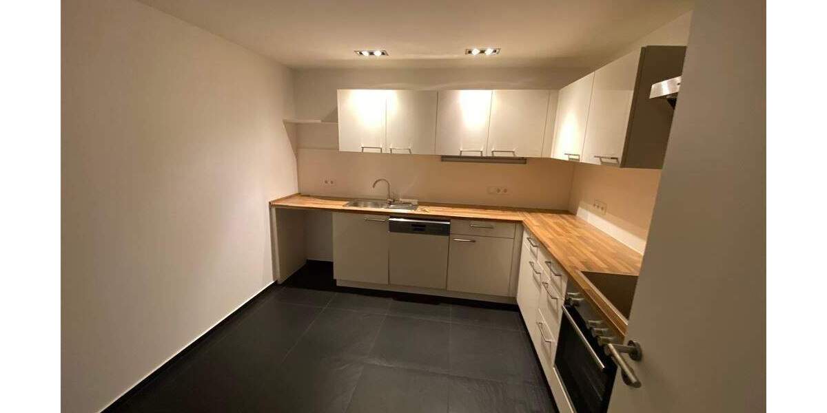 Etagenwohnung Erfurt Löbervorstadt - 2 Zimmer, 66 m&sup2;, 765&euro; | Angebot:25567028