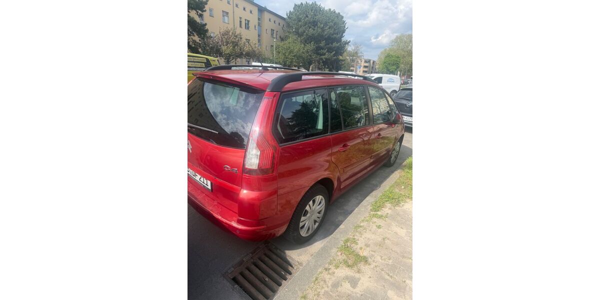 Citroen C4 Picasso 238.000 km 1.850 &euro; Berlin 12359