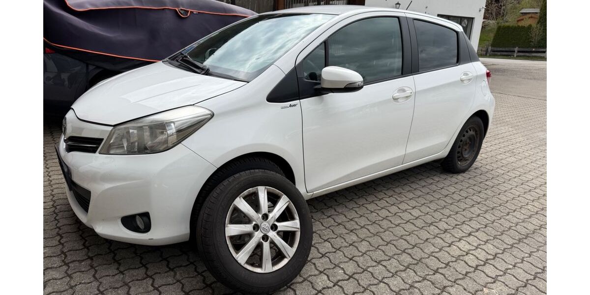 Toyota Yaris 258.439 km 3.490 &euro; Greiling/Bad Tölz 83677