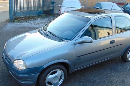 Opel Corsa 104.000 km 1.500 &euro; Gotha OT Siebleben 99867