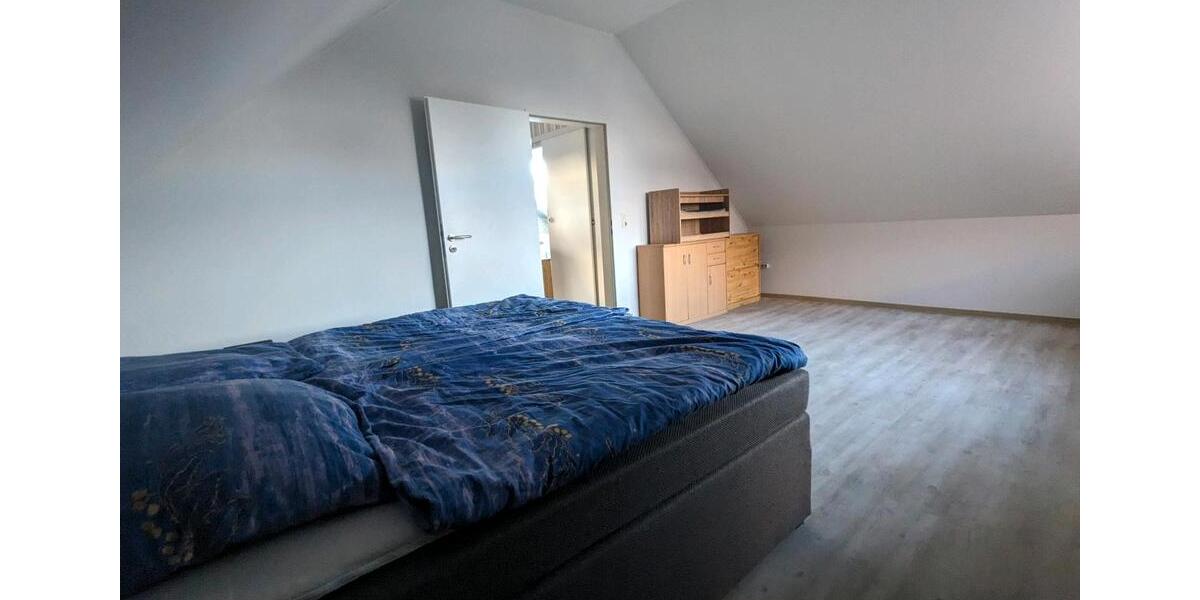 Dachgeschoßwohnung Westoverledingen - 1 Zimmer, 50 m&sup2;, 740&euro; | Angebot:25421693