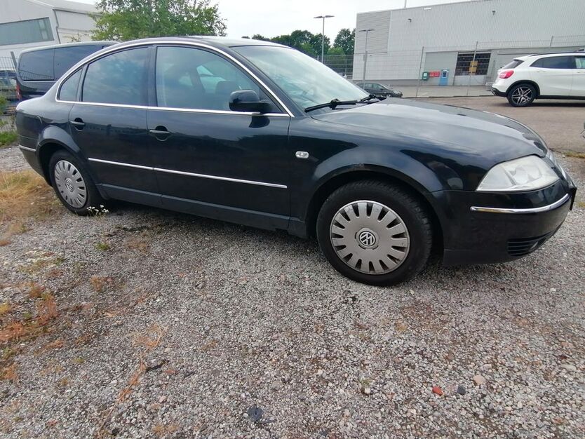 VW Passat 215.000 km 800 € donaueschingen 78166