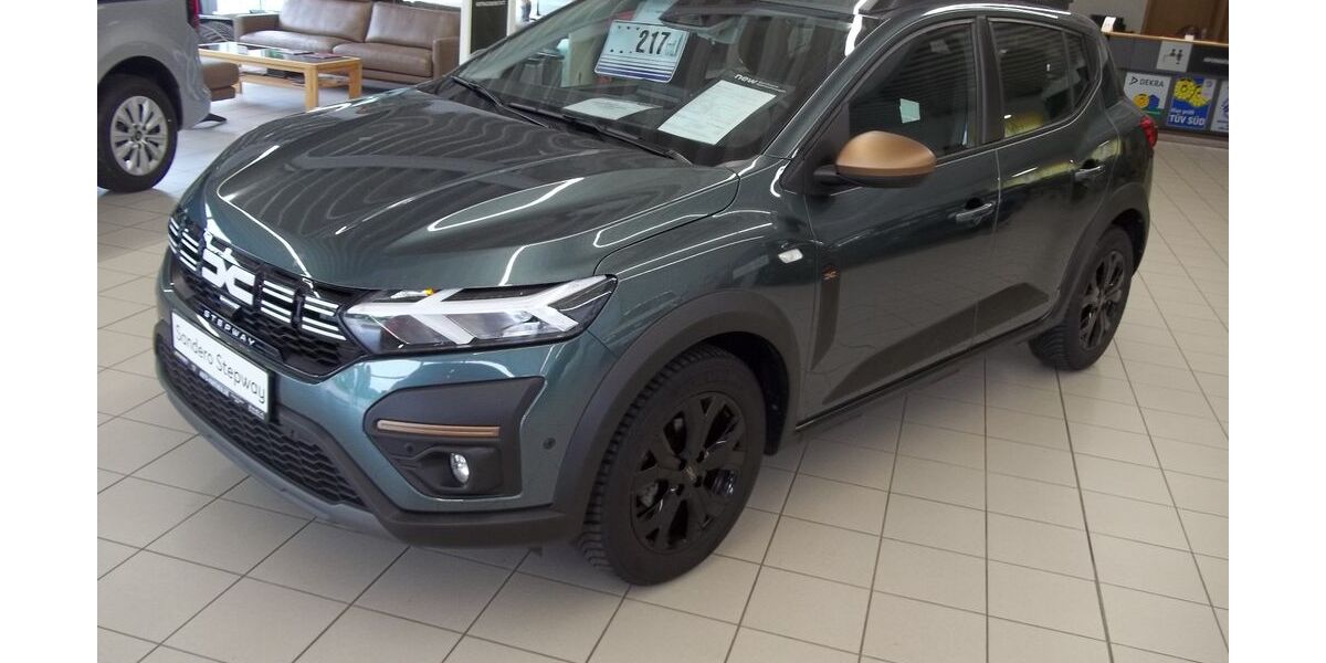 Dacia Sandero 25.250 km 16.900 &euro; Ilmenau 98694