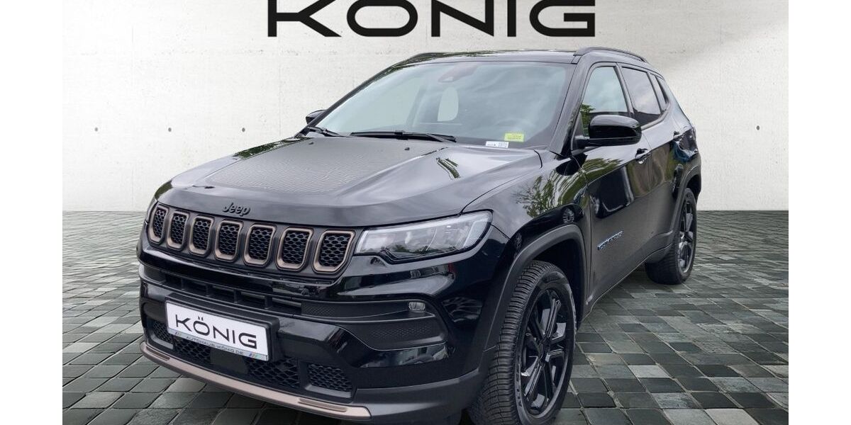 Jeep Compass 61.249 km 29.999 &euro; Gera 07552