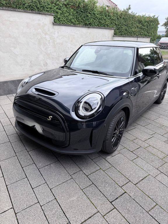 Mini Cooper SE 24.000 km 22.900 € Mützel 39307