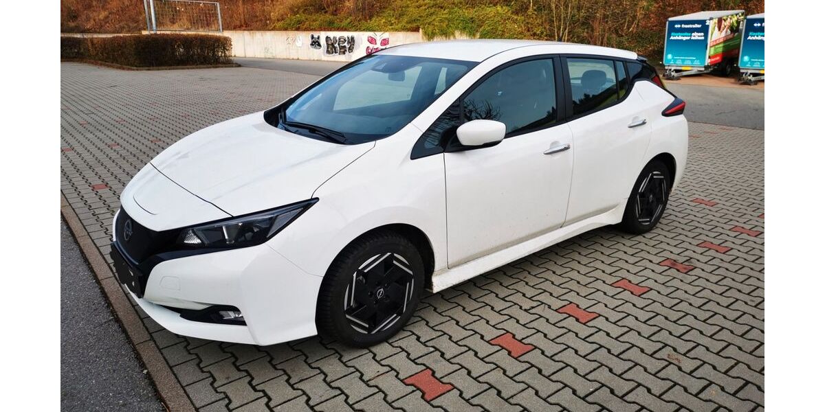 Nissan Leaf 31.500 km 15.900 &euro; Lauter-Bernsbach 08315