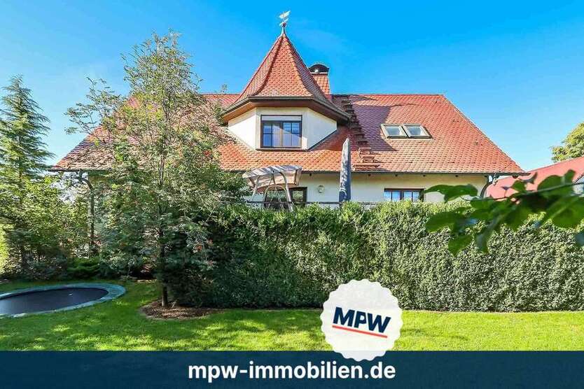 Haus zum Kaufen in Rüdersdorf bei Berlin 737.000 € 287 m²