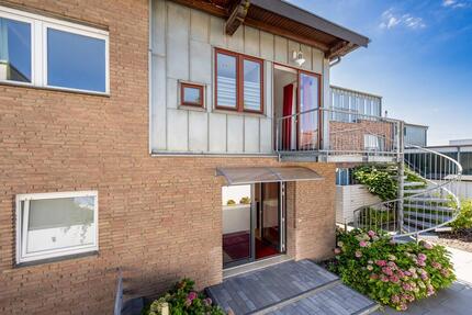 Stilvolle Bürolösungen in zentraler Lage - modern, gepflegt, hell zimmer