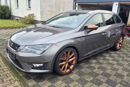 Seat Leon 144.000 km 14.000 € Birken-Honigsessen 57587