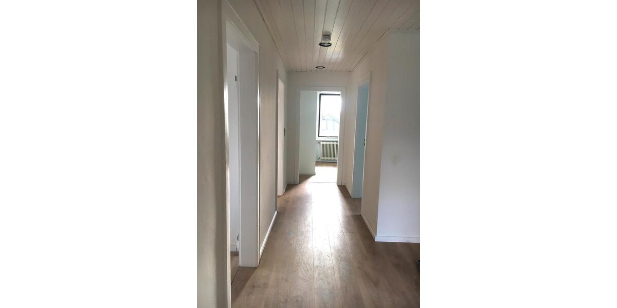 Freistehendes Einfamilienhaus am Stadtwald 6 zimmer