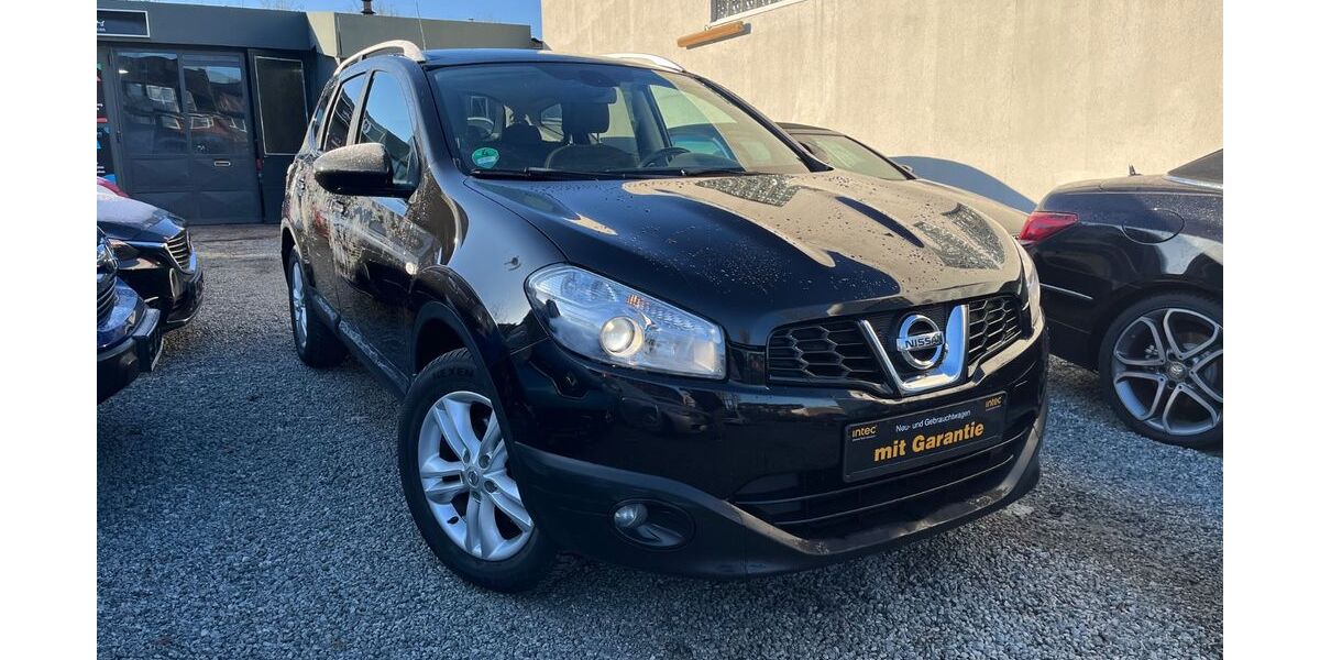 Nissan Qashqai 98.000 km 8.990 &euro; Kiel 24148