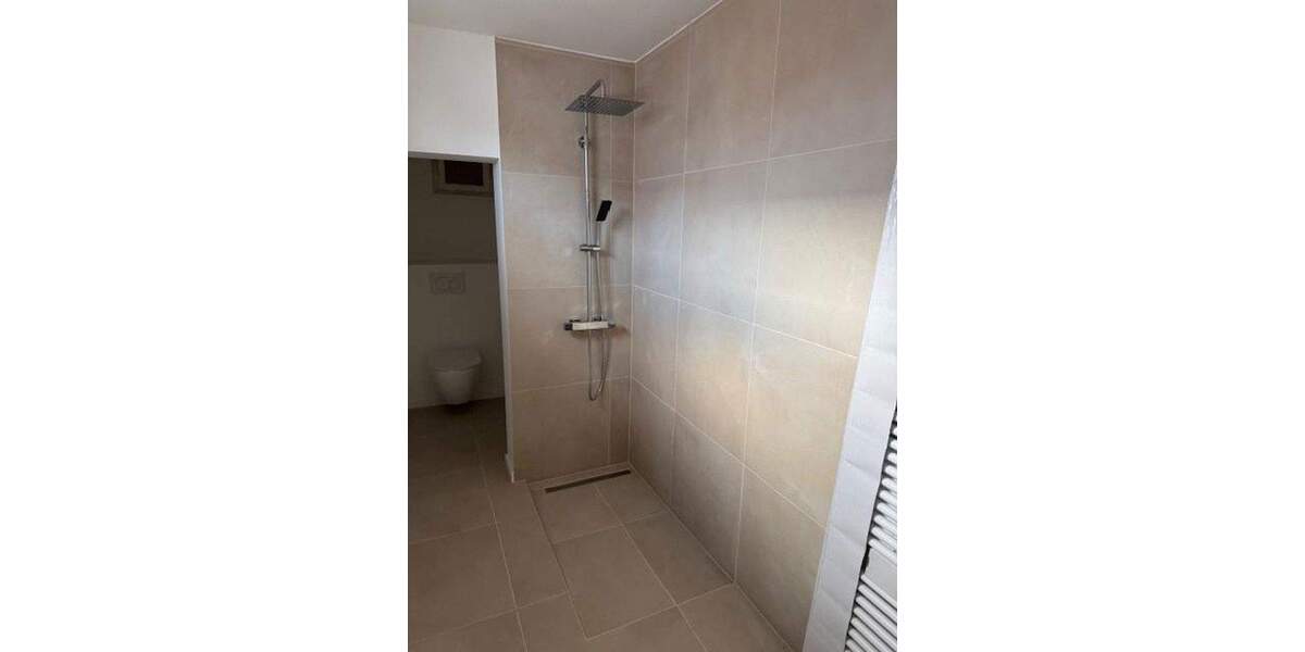 Kernsaniertes Haus in Schöner Lage 6 zimmer