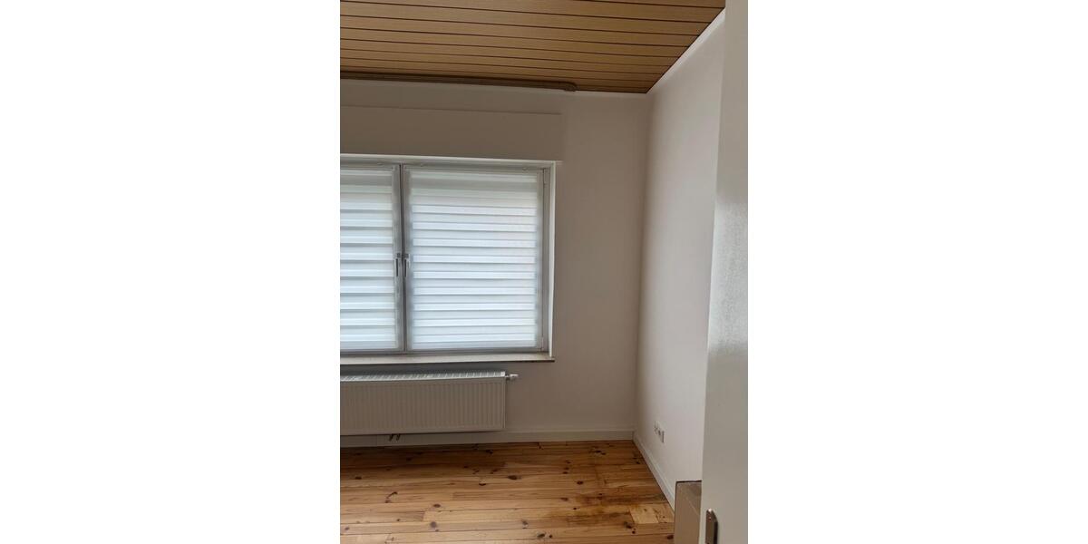 Erdgeschoßwohnung Ottweiler - 3 Zimmer, 100 m&sup2;, 800&euro; | Angebot:26335175