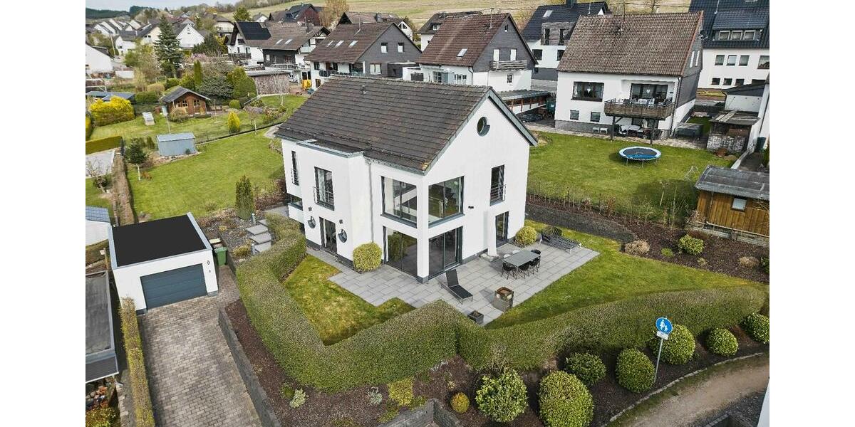 Einfamilienhaus Lennestadt - 5 Zimmer, 164 m&sup2;, 750.000&euro; | Angebot:26800168