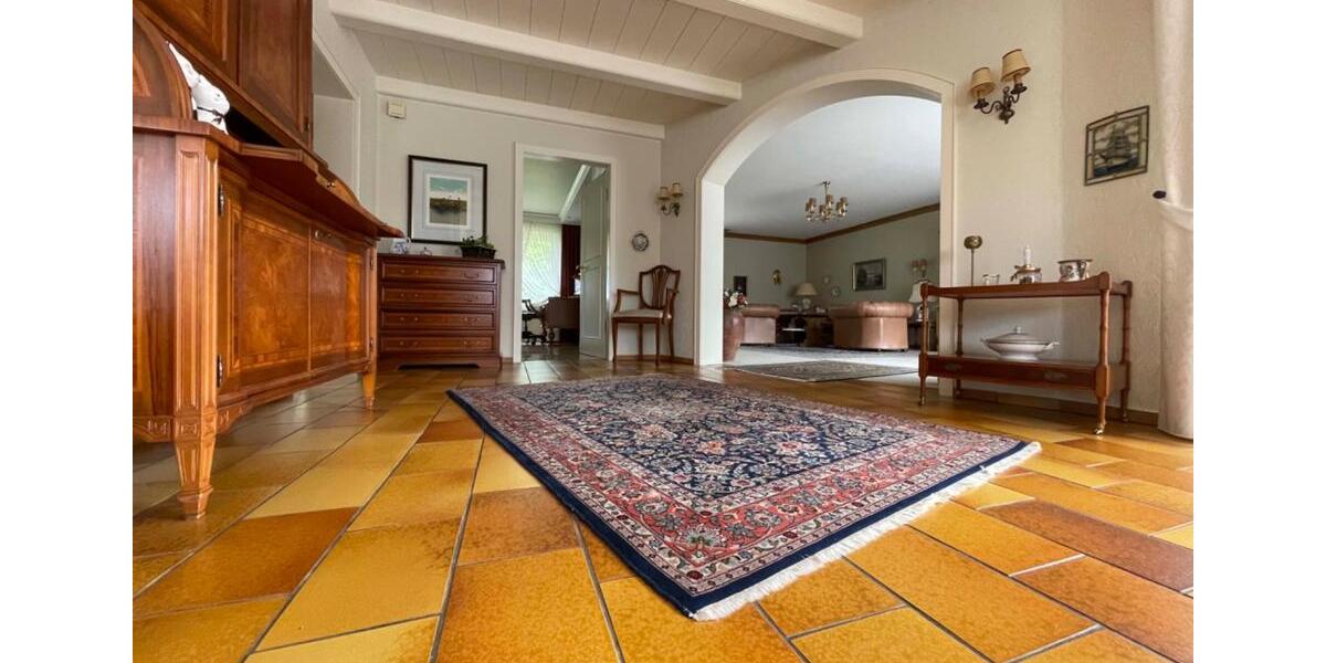 Einfamilienhaus Husum - 7 Zimmer, 181 m&sup2;, 1.790&euro; | Angebot:26563609
