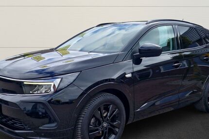 Opel Grandland (X) 57.605 km 17.875 &euro; Gnarrenburg 27442