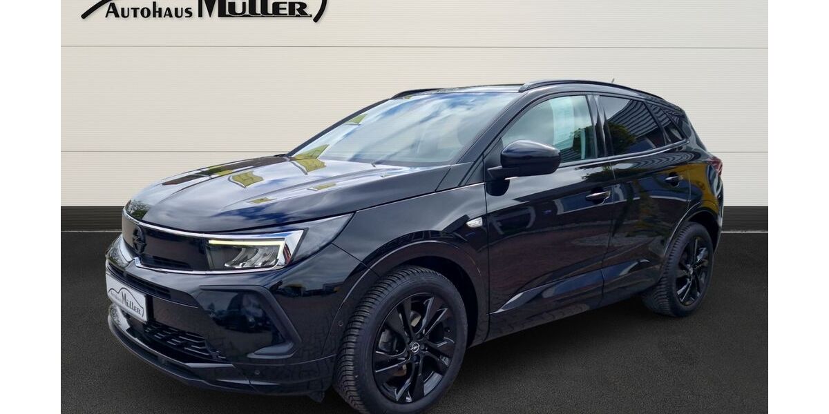 Opel Grandland (X) 57.605 km 17.875 &euro; Gnarrenburg 27442