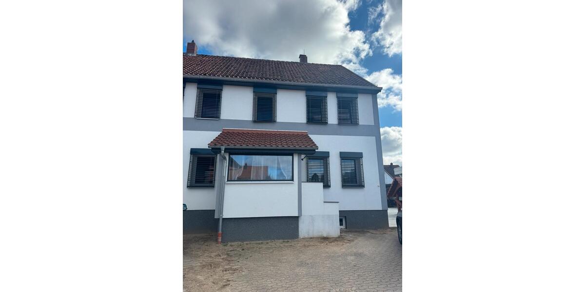 Einfamilienhaus Edemissen - 8 Zimmer, 220 m&sup2;, 520.000&euro; | Angebot:26712445