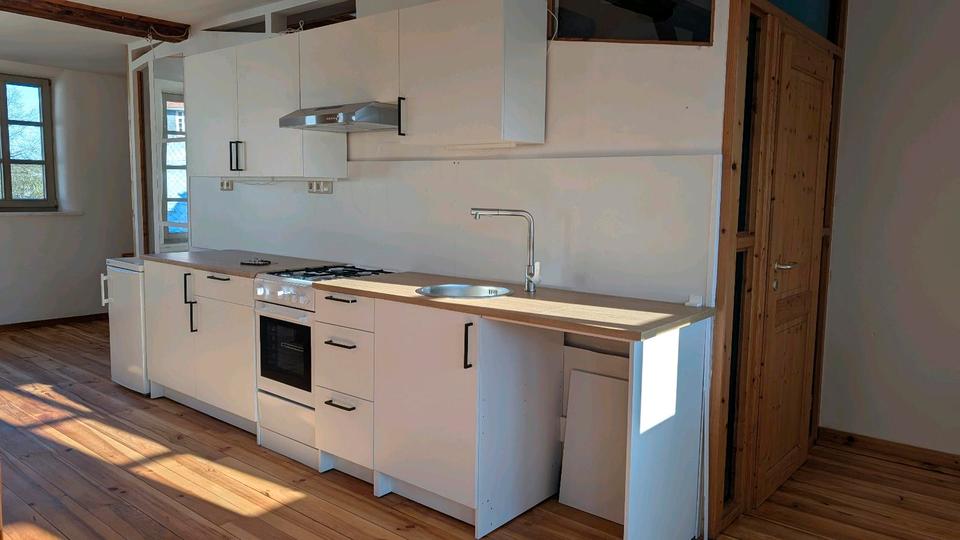 Einfamilienhaus Frankenberg (Eder) - 2 Zimmer, 94 m&sup2;, 750&euro; | Angebot:26320831