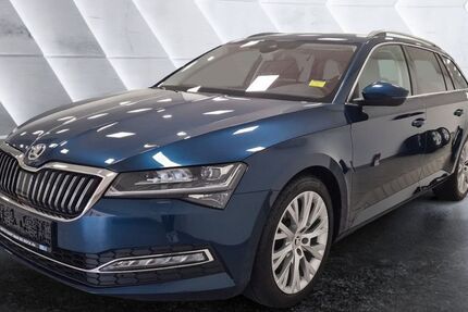 Skoda Superb 42.800 km 26.490 &euro; Berlin 12681