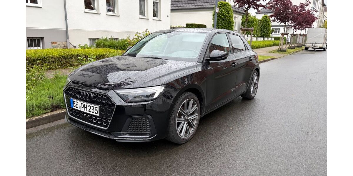 Audi A1 89.300 km 16.500 &euro; Lippstadt 59555