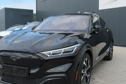 Ford Mustang Mach-E 33.500 km 29.900 € Schmidgaden OT Trisching 92546