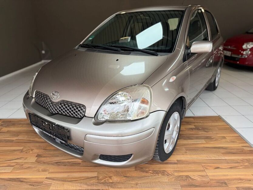 Yaris