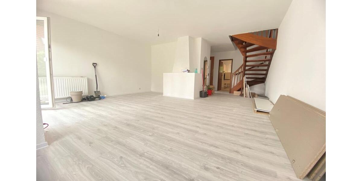 Etagenwohnung Bremen Huchting - 4 Zimmer, 114 m&sup2;, 1.250&euro; | Angebot:26676600