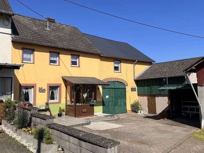 Haus zum Kaufen in Ellscheid 169.000 € 123.87 m²
