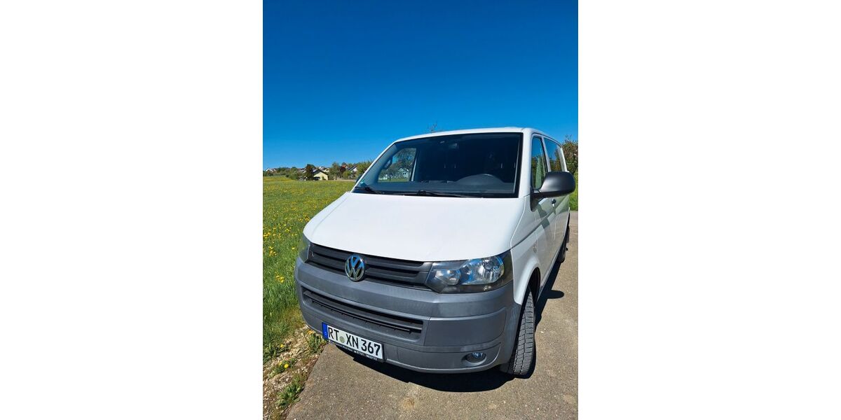VW T5 Transporter 384.000 km 9.500 &euro; Grabenstetten 72582