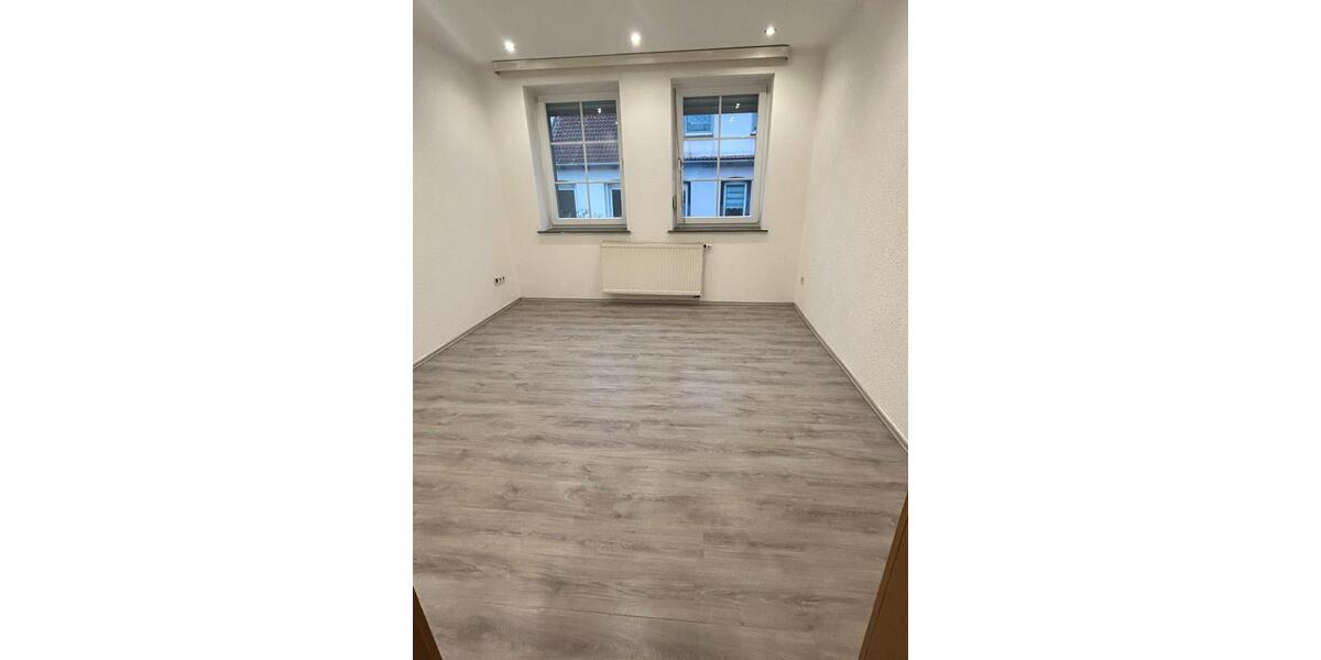 Einfamilienhaus Stadthagen - 7 Zimmer, 190 m&sup2;, 259.000&euro; | Angebot:26967283