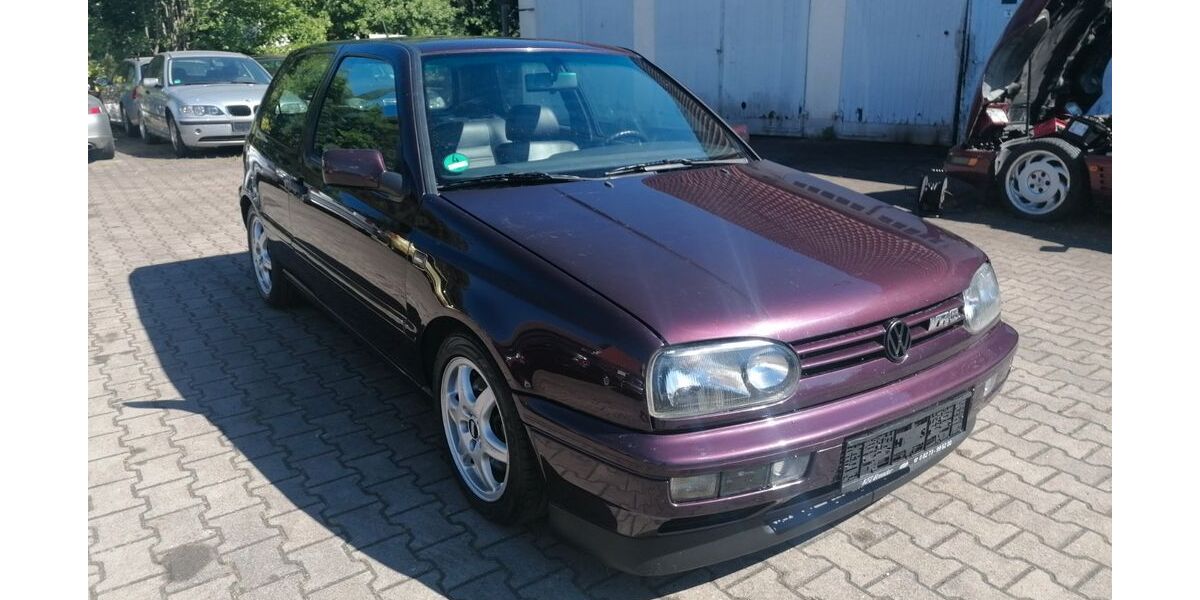 VW Golf 174.000 km 17.900 &euro; Buttenwiesen 86647