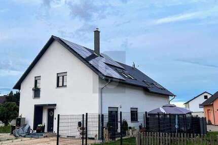 Haus Nordendorf - 4 Zimmer, 128 m&sup2;, 1.600&euro; | Angebot:27070406