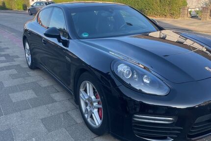 Porsche Panamera 165.000 km 36.500 &euro; Bremerhaven 27570