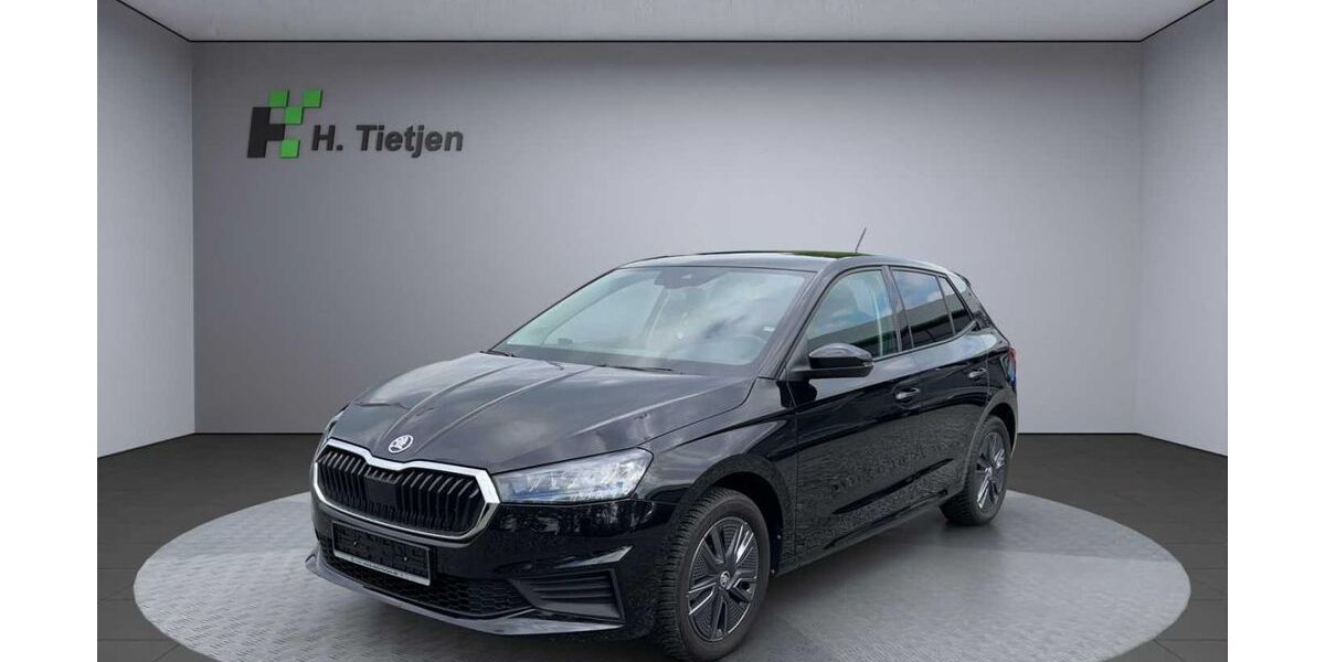 Skoda Fabia 13.500 km 20.589 &euro; Stade- Wiepenkathen 21684