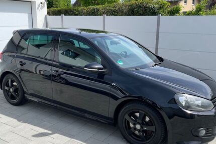 VW Golf 189.000 km 4.999 &euro; Weil am Rhein 79576