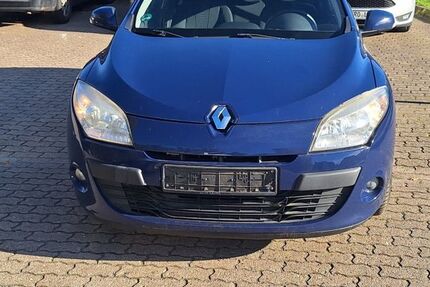 Renault Megane 163.000 km 2.999 € Dummerstorf 18196