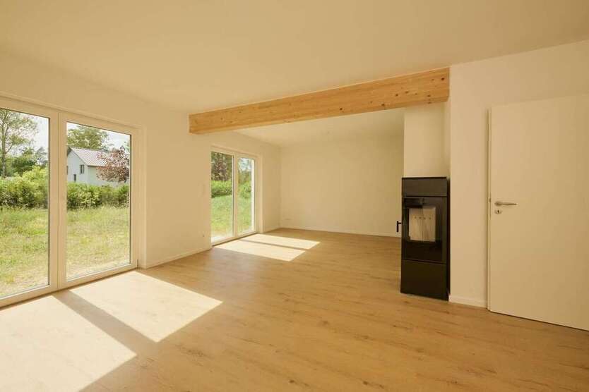 Haus zum Kaufen in Petershagen OT Eggersdorf 439.000 € 122.7 m²