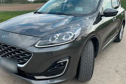 Ford Kuga 63.000 km 24.900 &euro; Otterstadt 67166