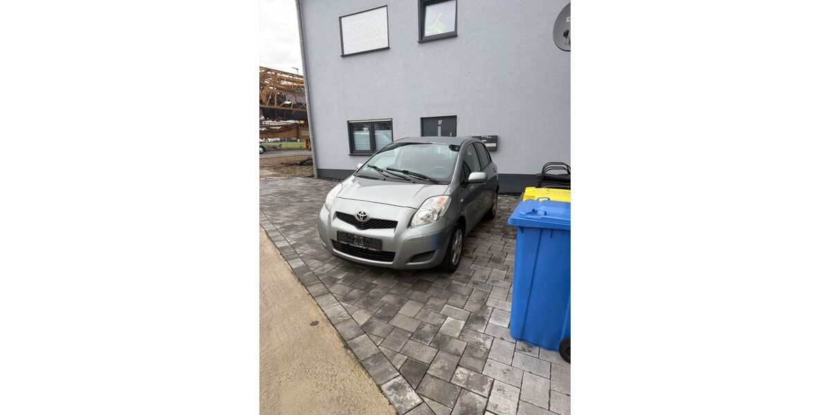 Toyota Yaris 223.900 km 2.450 &euro; Wöllstein 55597
