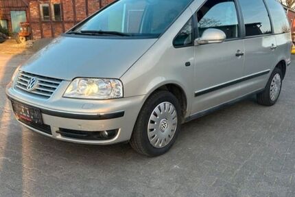 VW Sharan 234.252 km 4.000 &euro; Lippstadt 59575