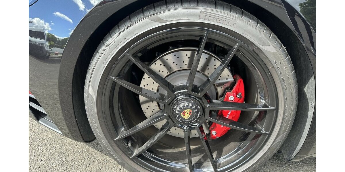 Porsche 911 Carrera 4 GTS Cabriolet 11.803 km 165.410 &euro; Mainz 55122