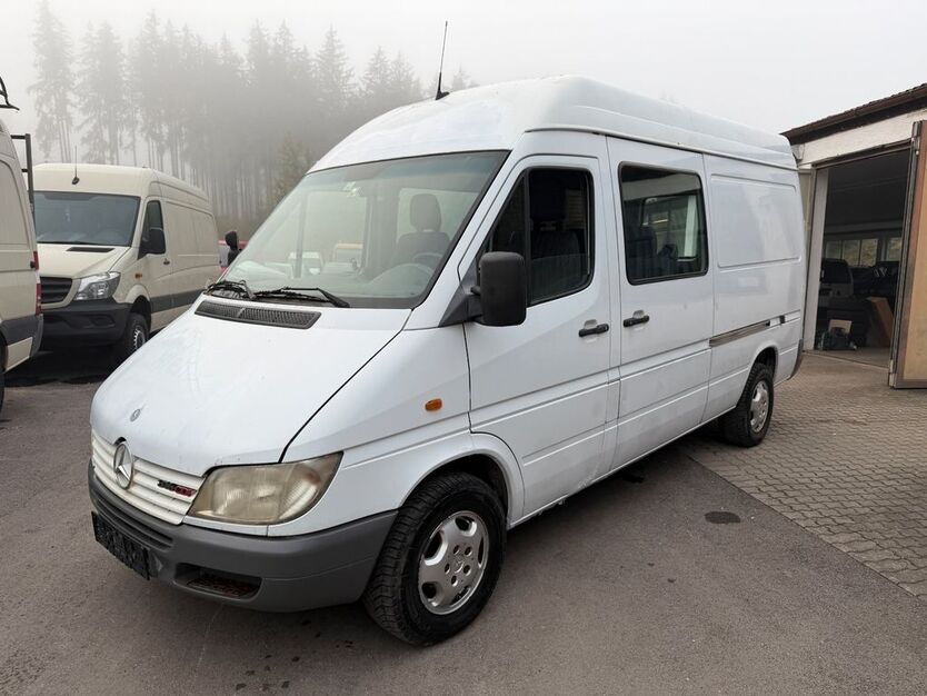 Mercedes-Benz Sprinter 140.000 km 5.990 € GELTENDORF 82269