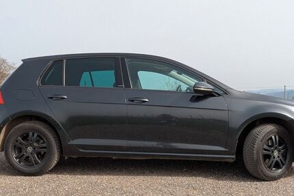 VW Golf 105.000 km 12.400 &euro; Kippenheim 77971