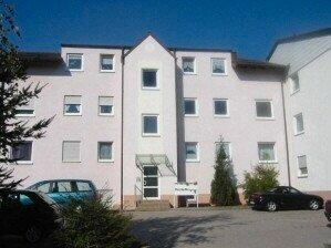 Erdgeschoßwohnung Hof Christiansreuth - 2 Zimmer, 50 m&sup2;, 450&euro; | Angebot:26403666