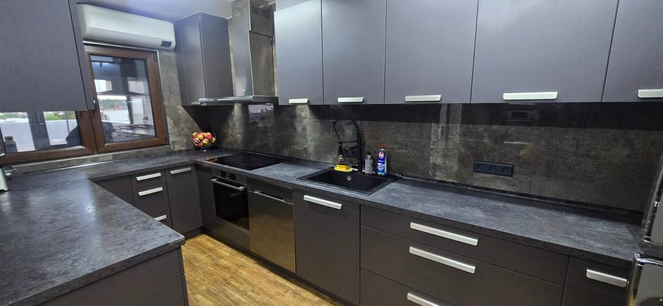 Geschäftshaus – Der Traum eines jeden Kleinunternehmers zimmer